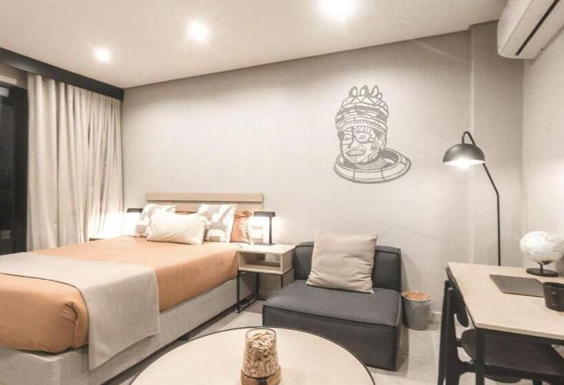 استودیو استاندارد با بالکن, Sandton Studio Luxury, Comfort & Unique Stay