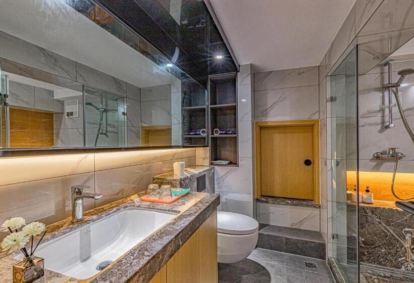 Люкс Повышенной Комфортности, Kunming Dianchi Mideel International Apartment   South Asian Style Fuhai Metro