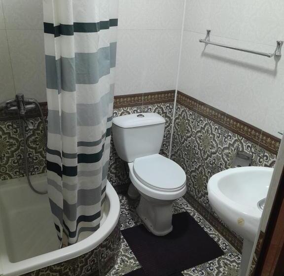 غرفة ديلوكس, Ravshan Guest House