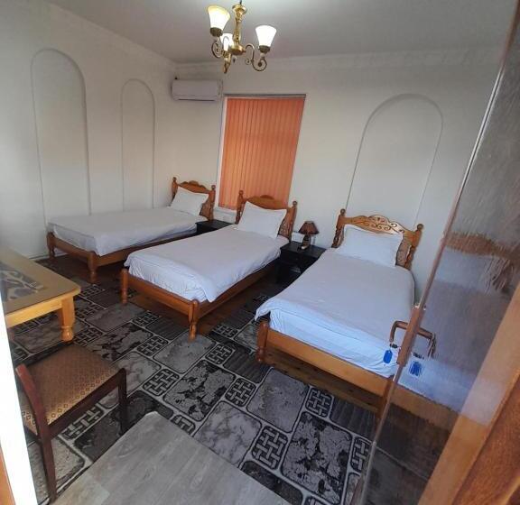 غرفة ديلوكس ثلاثية, Ravshan Guest House