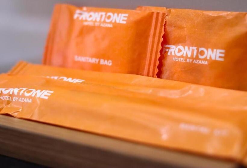 Номер Deluxe, Front One Hotel Gombong