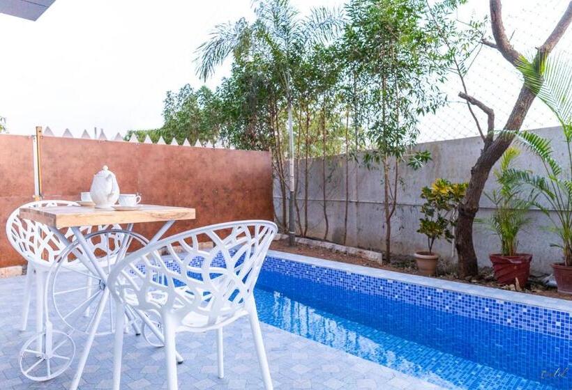 Люкс с Бассейном, Daksh Eden Greenz  A Luxury Resort In Sasan Gir
