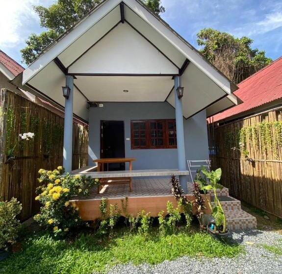سوئیت با بالکن, Kannika Resort