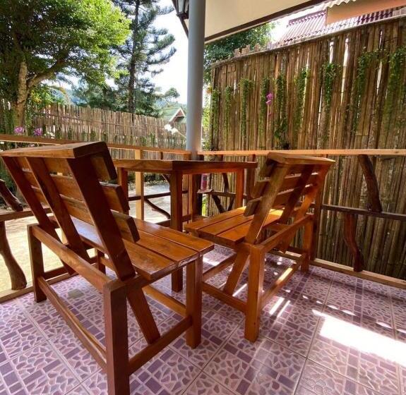 سوئیت با بالکن, Kannika Resort
