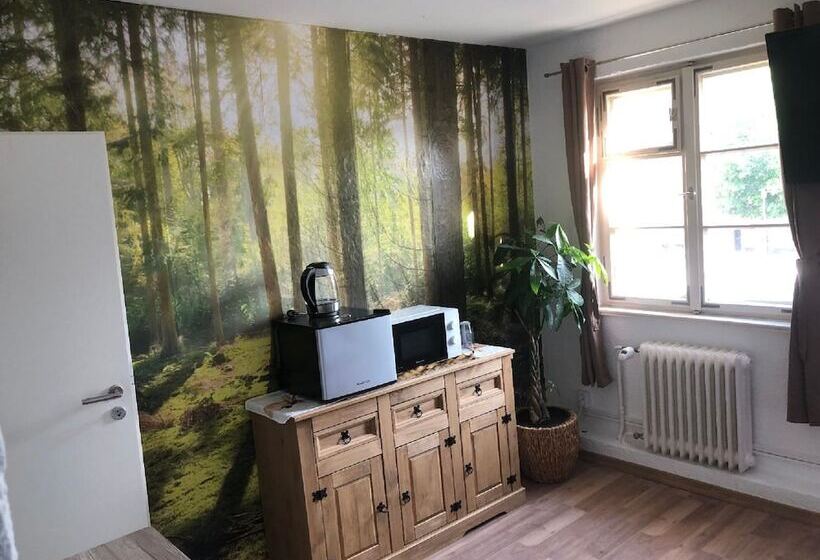 Номер Стандарт, Gästezimmer Zur Brücke