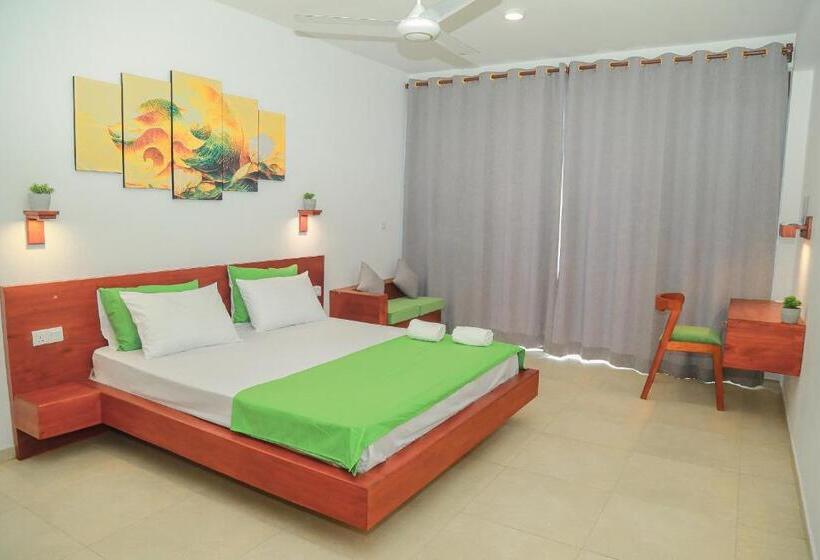 스탠다드 룸, Travellers Hotel Hikkaduwa