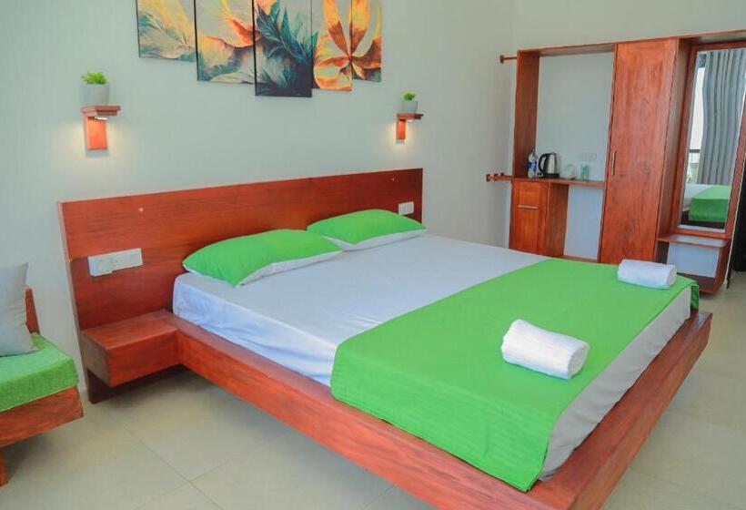 스탠다드 룸, Travellers Hotel Hikkaduwa