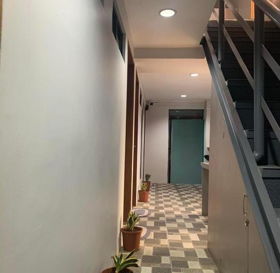エコノミーシングルルーム, Msg Lodging Home