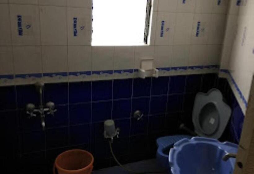 Номер Стандарт, Preetam Aurangabad