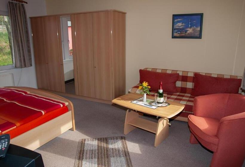Номер Стандарт, Doppelzimmer Mit Gemeinschaftsbad Fuer 2 Personen Auf Ruegen H3zi1