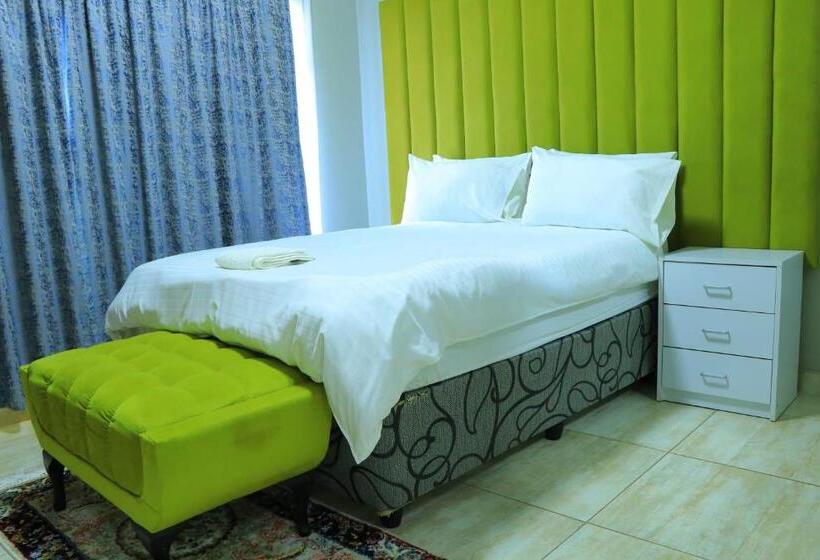 Номер Стандарт Вид на Сад, La Maison Guesthouse