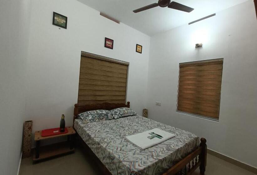 스탠다드 룸, Poonkavanam Villa