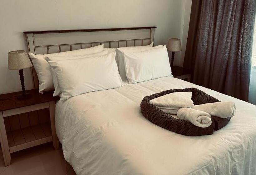 Quarto Familiar, The Hide In Sandton