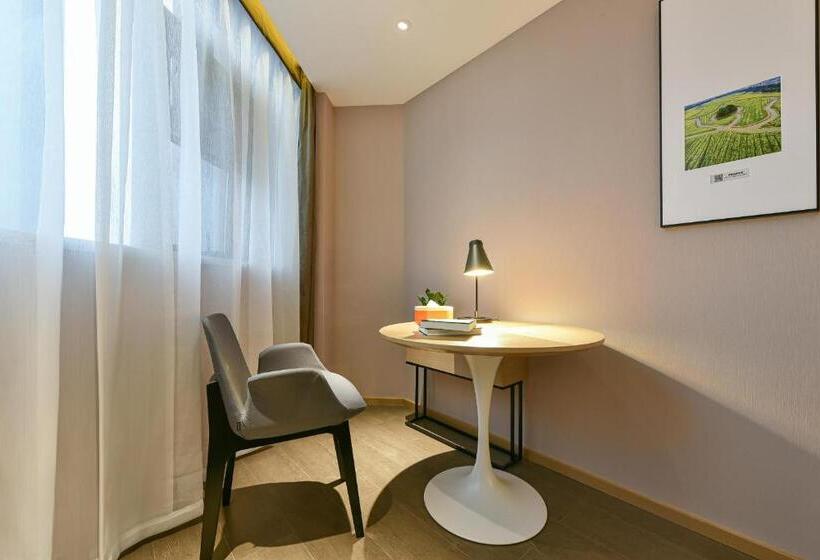 Номер Superior, Atour Hotel Dongguan Nancheng International Trade Center
