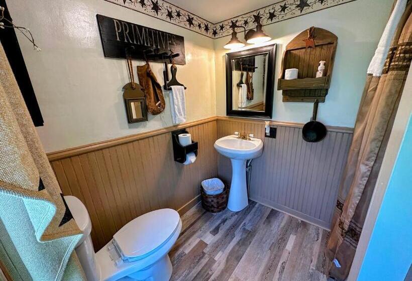 침실 1개 주택, 16lv Beautifully Decorated Country Home 20 Minutes From Bretton Woods, Cannon And Franconia Notch!