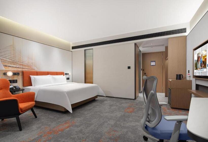 비즈니스룸, Hampton By Hilton Guangzhou Xintang