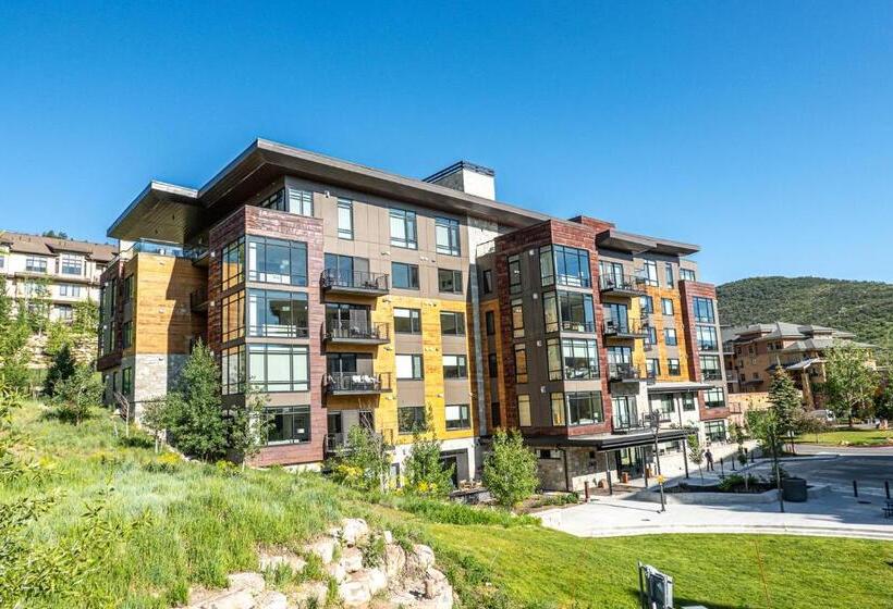 Апартаменты Deluxe 1 Спальня, Lift By All Seasons Resort Lodging