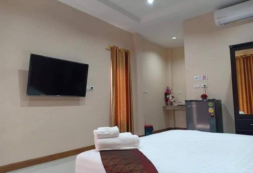 Стандартный Номер Кровать Кинг, Minton Resort มิลตั้น รีสอร์ท