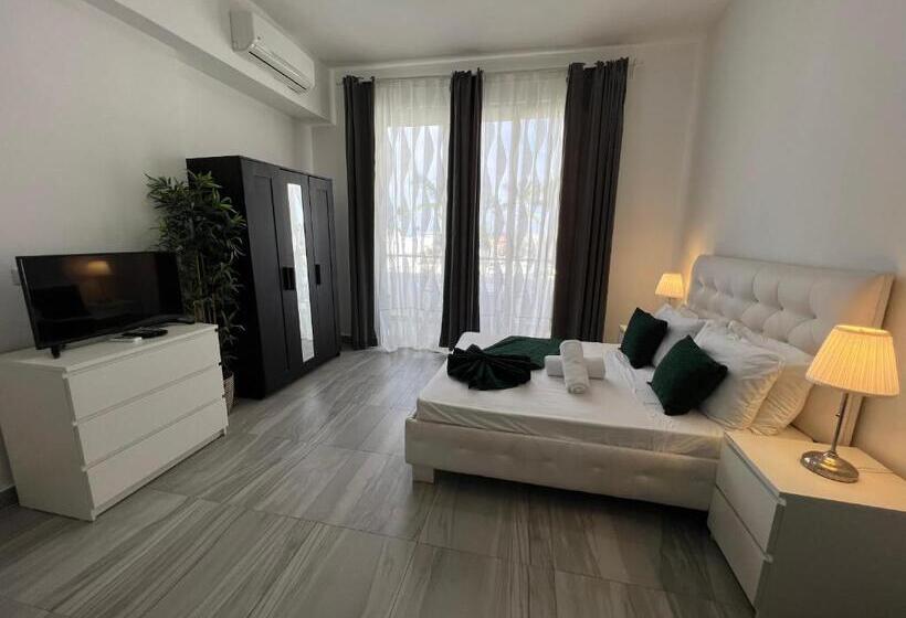 سوییت لوکس, Atlantic Suites   Great Location   Beach, Restaurants And Bars