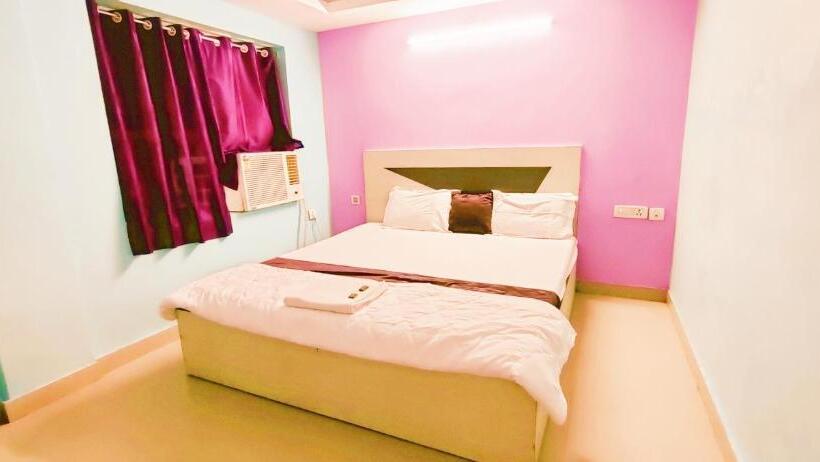 Номер Deluxe, Chandra Bindu Near Sea Beach