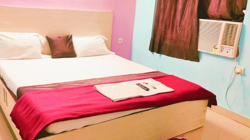 Номер Deluxe, Chandra Bindu Near Sea Beach