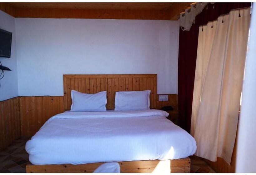 스탠다드 스튜디오, Rajendera Residency, Shimla