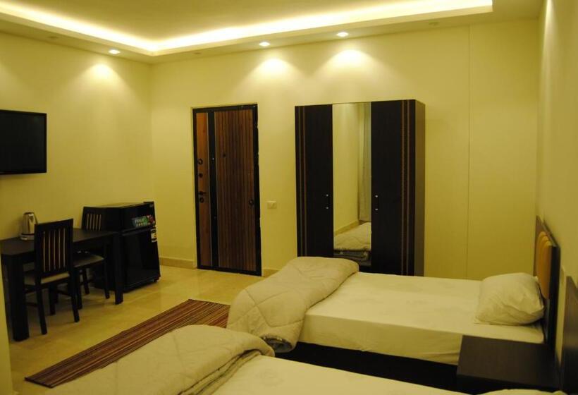استودیوی استاندارد, Villa 3 Apartment S