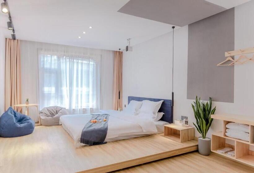 اتاق استاندارد, Shangri La Jinwushe Boutique Inn