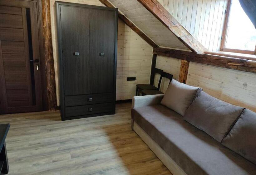 Suite, готель бережани