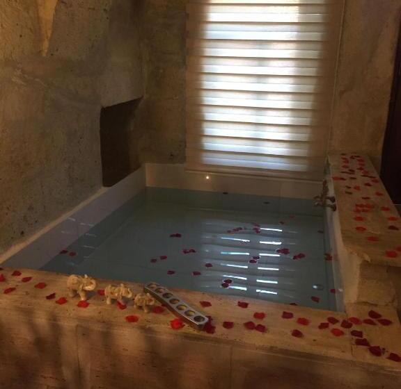 Стандартный Номер Кровать Кинг, Ada Family Suite