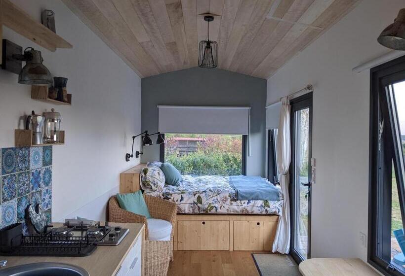 디럭스 룸, Gers Tiny House