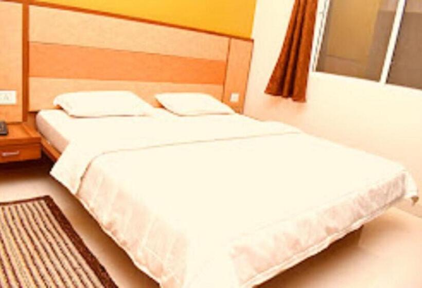 Номер Deluxe, Jyoti Palace