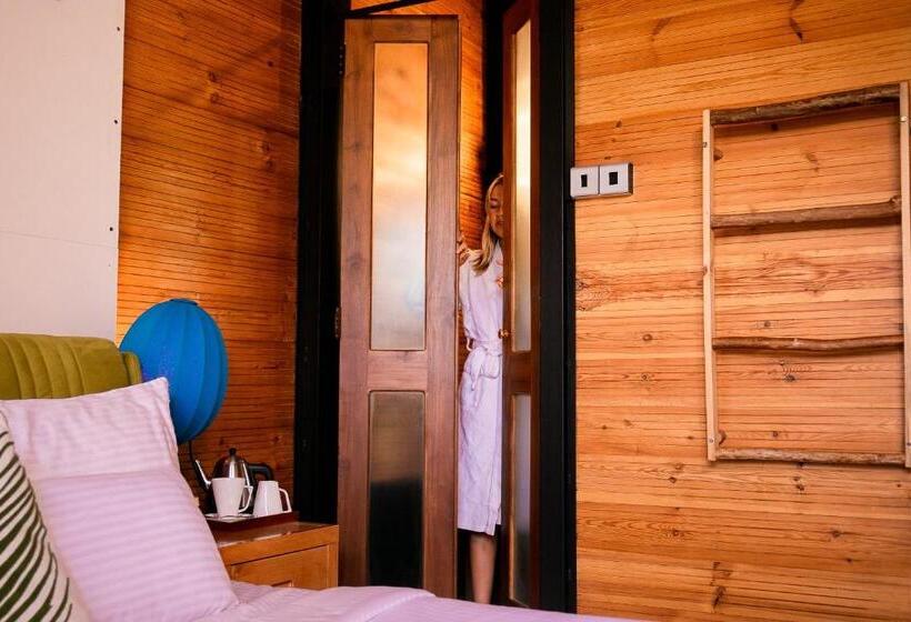 配有游泳池的小型套房, O2 Villas Resort & Spa, Ella