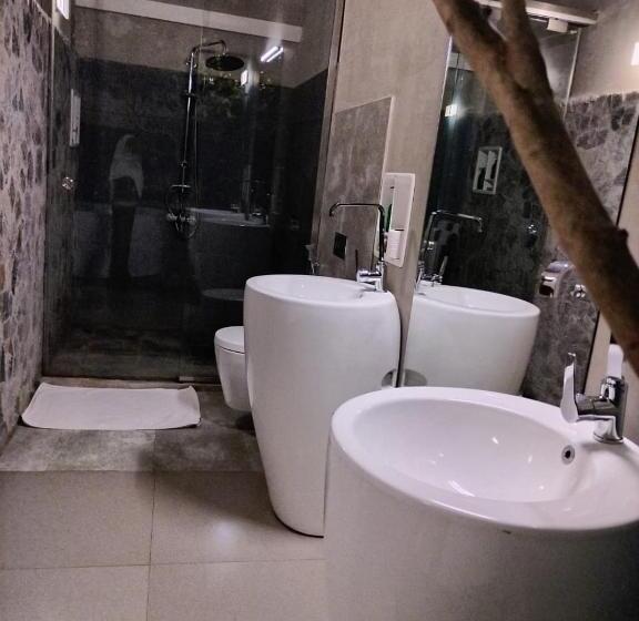Люкс Кровать Кинг, O2 Villas Resort & Spa, Ella