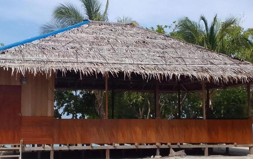 اتاق استاندارد, Mandarou Homestay Raja Ampat