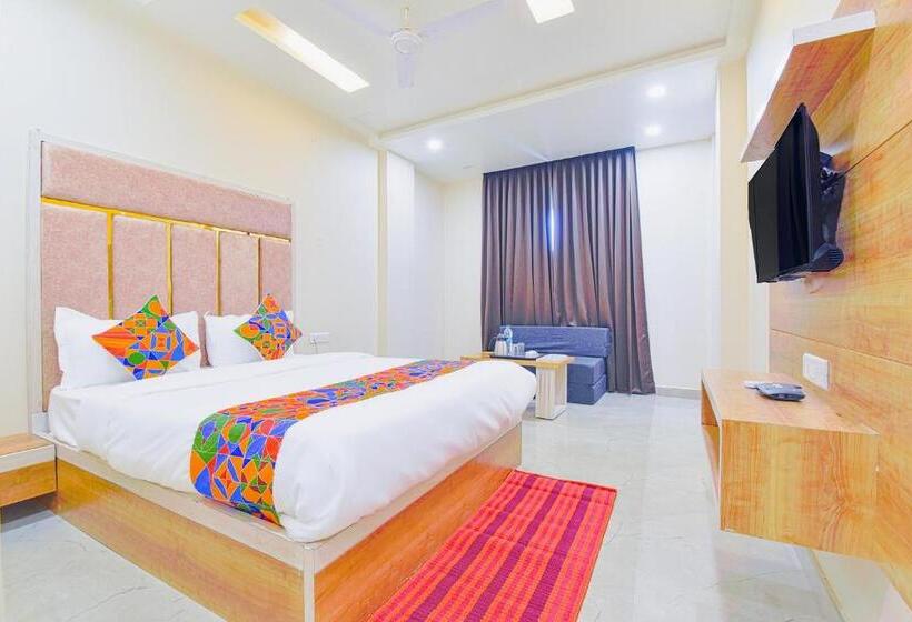 Номер Superior, Fabhotel Bohra International