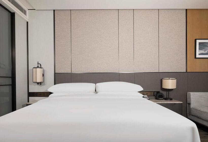 Стандартный Номер Кровать Кинг, Sheraton Pujiang