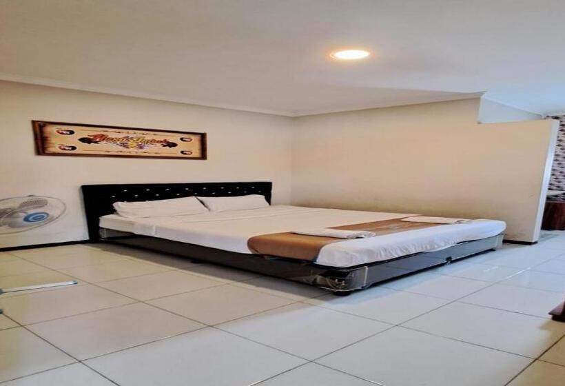 豪华房间, Guest House Nusa Indah Batu Malang