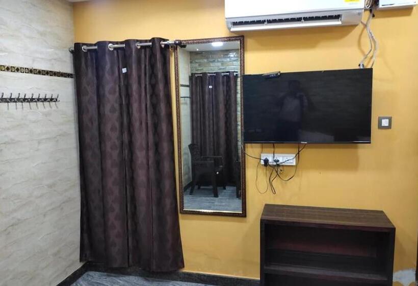 Номер Deluxe, Mercy Inn