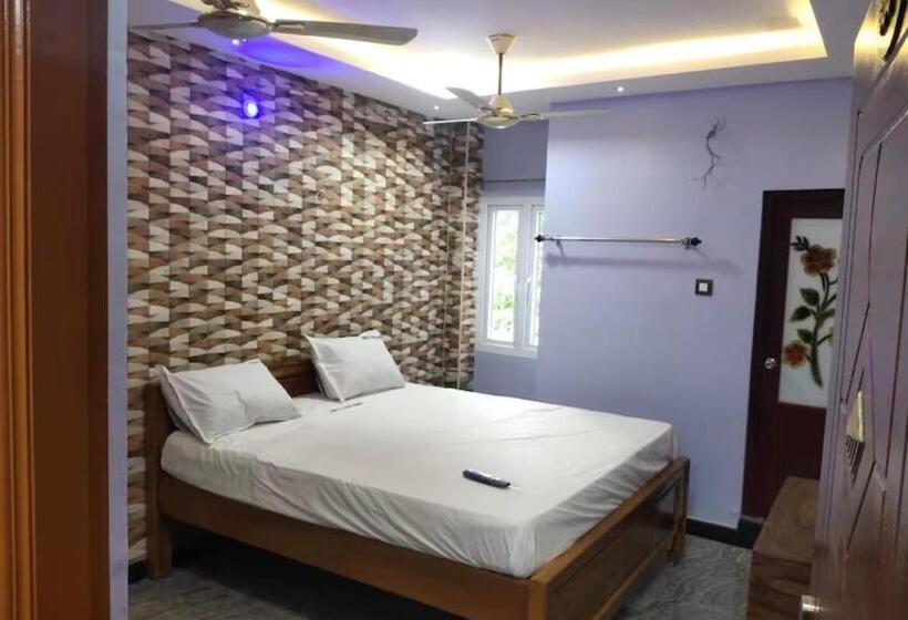 Номер Deluxe, Mercy Inn