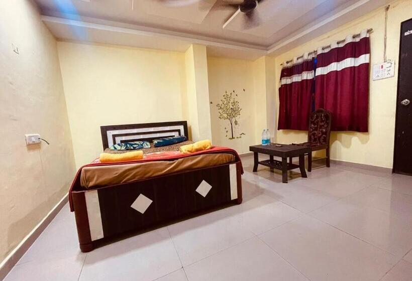 Четырехместный Номер Стандарт, Namaste Nirvana Guest House