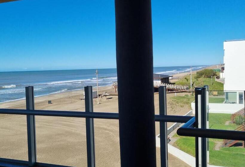 带2个卧室的公寓, View Beach