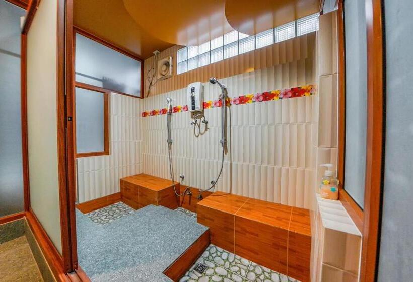 Семейный Номер Совместный Санузел, Happy Garden Resort Betong