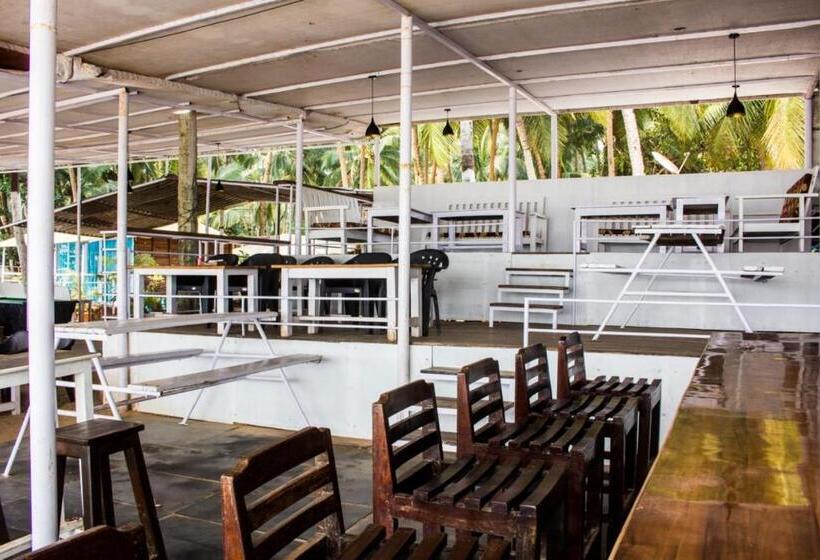 豪华海景房带阳台, Cafe Del Mar Palolem, Goa