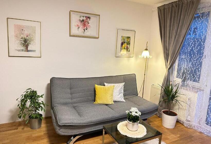带2个卧室的公寓, Green Paradise & Cozy Retreat Salzburg With Free Parking