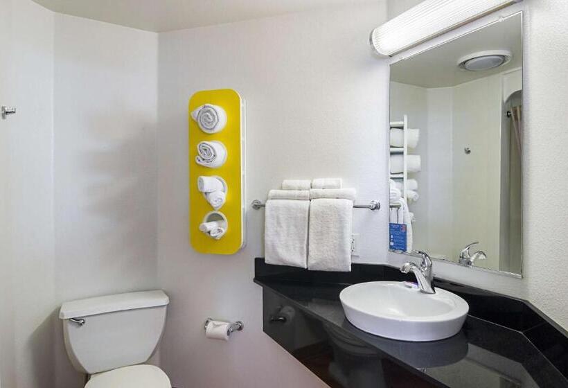 스탠다드 룸, Motel 6 wheatland, Wy