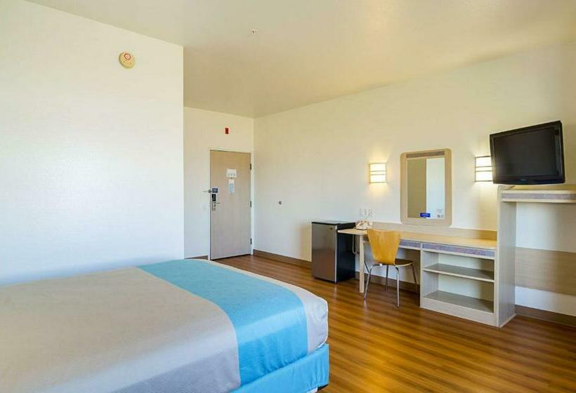 스탠다드 룸, Motel 6 wheatland, Wy