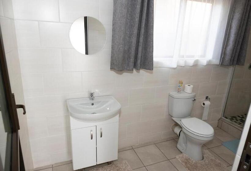 Quarto Estandar, Faces Guesthouse La Provance
