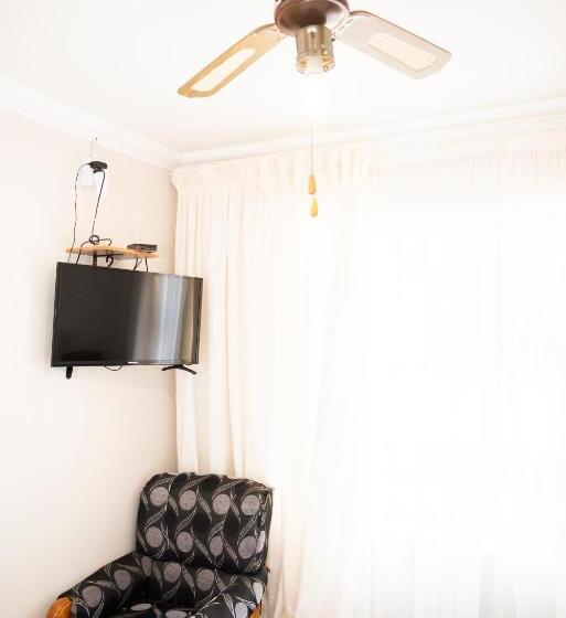 이코노미 룸, Faces Guesthouse La Provance