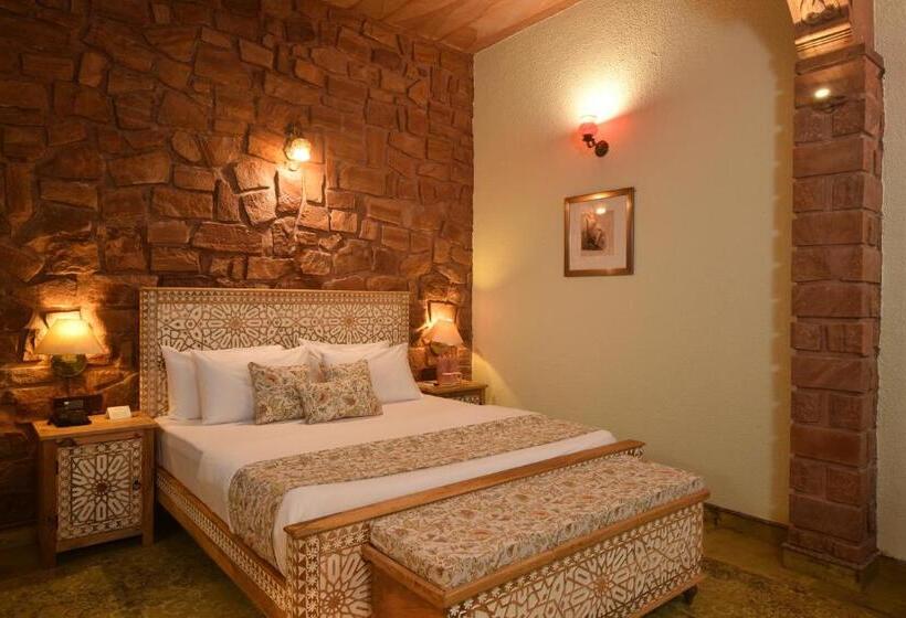 标准房带园景, Govind Bagh Resort